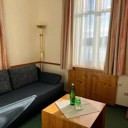 Hotel Donau-rad-hotel Wachauerhof 4*